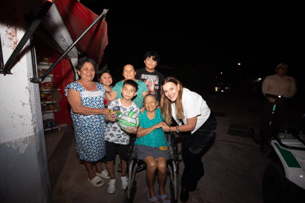 El programa navideño "Mérida Brilla" de la alcaldesa Cecilia Patrón Laviada continúa uniendo corazones de los y las meridanas 