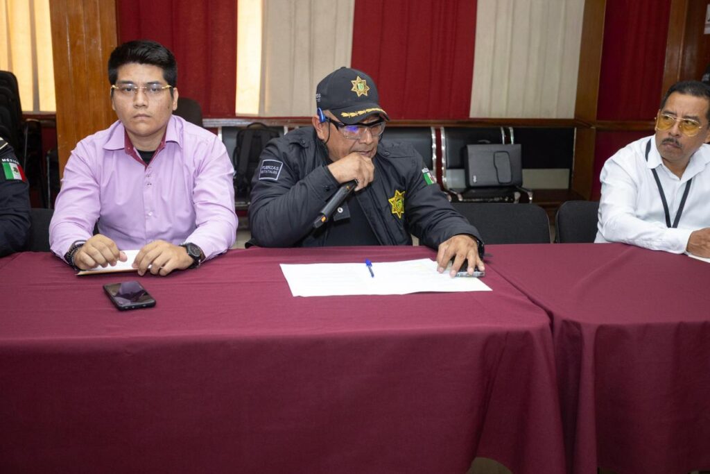 Policía Municipal de Umán trabaja de manera continúa para garantizar más seguridad 