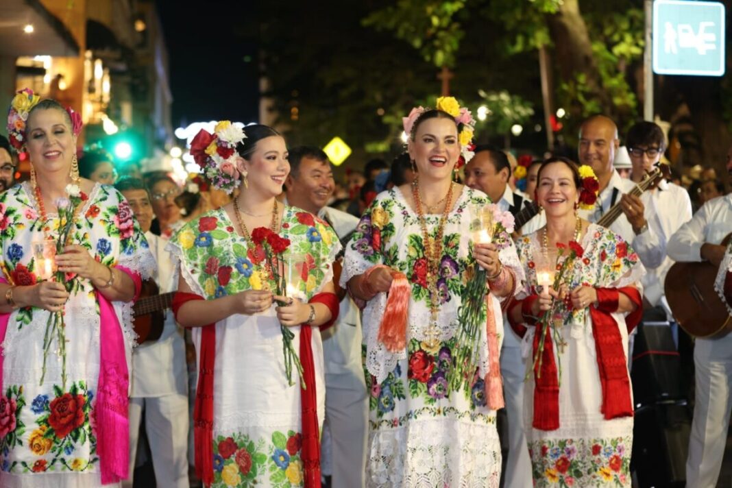 Mérida celebra 484 años de historia con una serenata inolvidable.