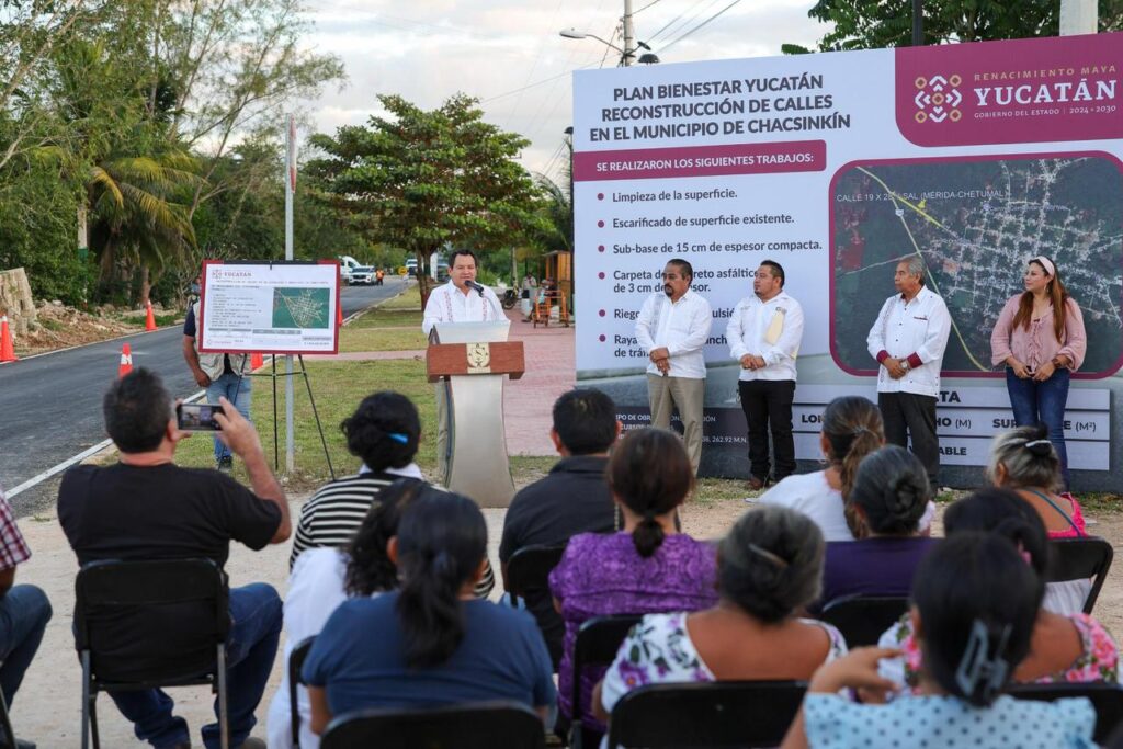 El Gobernador Joaquín Díaz Mena inauguró la reconstrucción de calles en este municipio, reafirmando el compromiso del Gobierno del Renacimiento Maya 