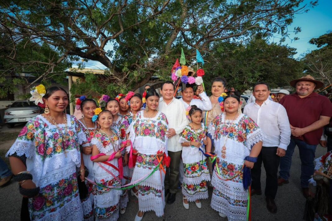 Gobierno de Yucatán entrega más de 200 Baños biodigestores para las familias en Halachó