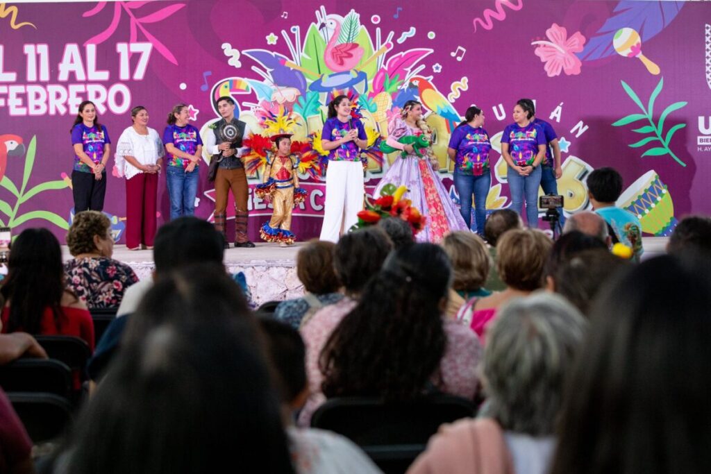 Carnaval Umán 2026 llena de color y tradición al municipio con la Coronación de Reyes