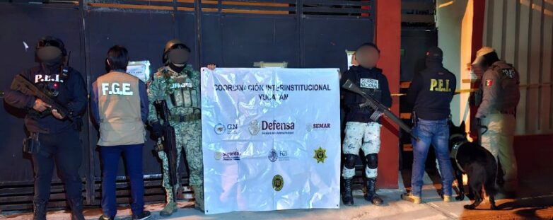 Operativo en Dzununcán, Mérida, deja dos detenidos por drogas y un mono araña rescatado