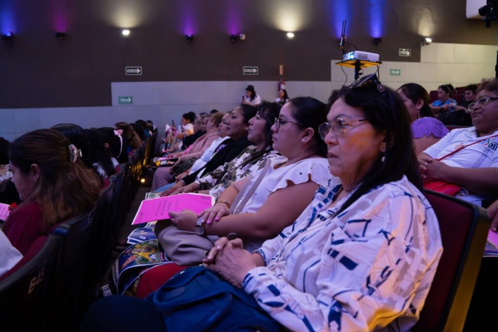 DIF Yucatán impulsa Mundial del Renacimiento Familiar en los 106 municipios