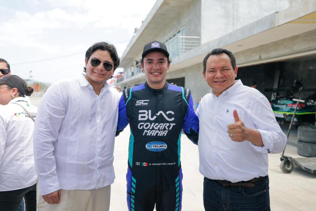 Gobernador Joaquín Díaz Mena encabeza premiación de la Súper Copa Roshfrans en el Autódromo de Yucatán 