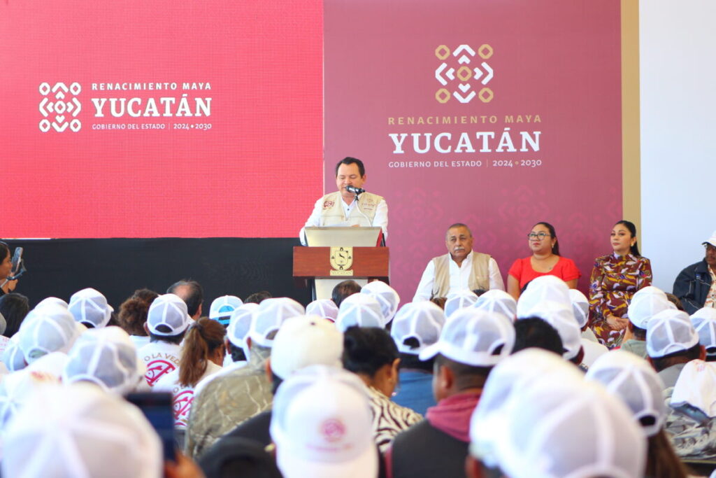 Joaquín Díaz Mena / Renacimiento Maya inicia la entrega del programa Respeto la Veda 2026 en beneficio de pescadores