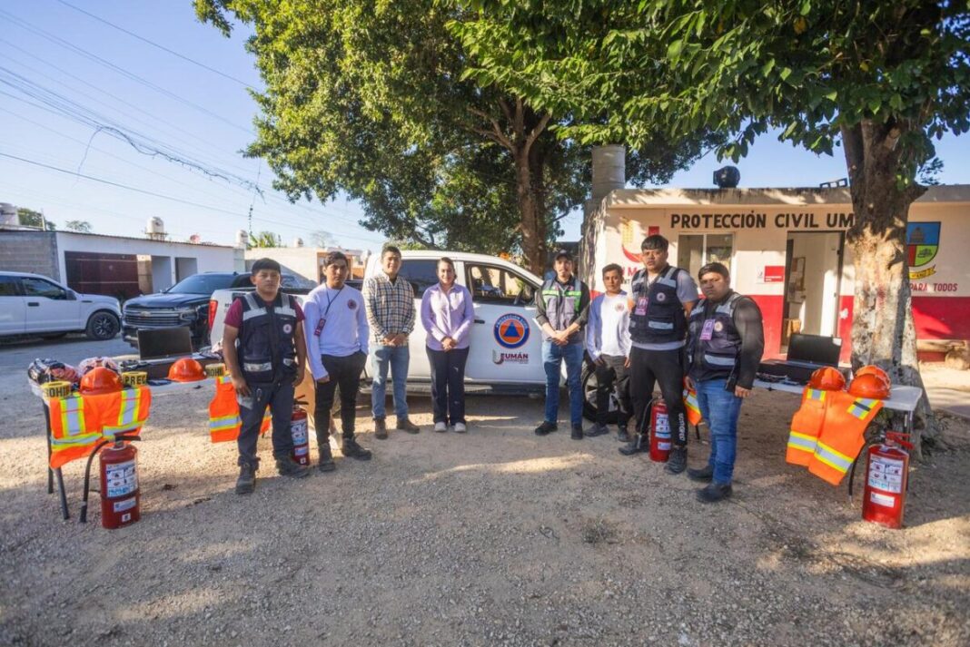 La alcaldesa Kenia Walldina Sauri fortalece la capacidad de Umán ante las emergencias con apoyo de más equipo para Protección Civil