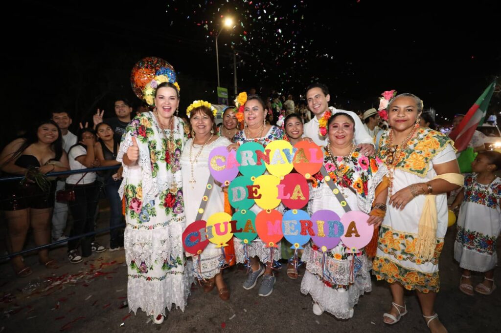 Cecilia Patrón Laviada en el Lunes Regional del Circo Carnaval Mérida 2026
