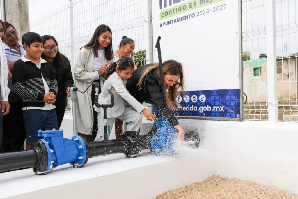 Con inversión histórica, Cecilia Patrón automatiza el sistema de agua en Yaxnic.