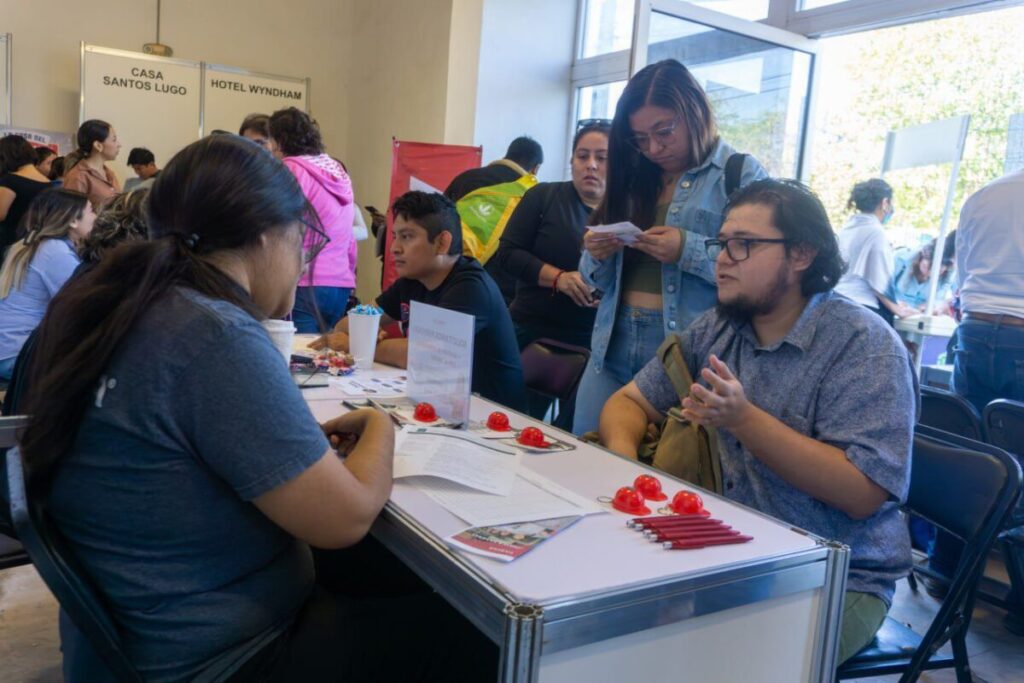Exitosa Feria del Empleo 2026 en Mérida