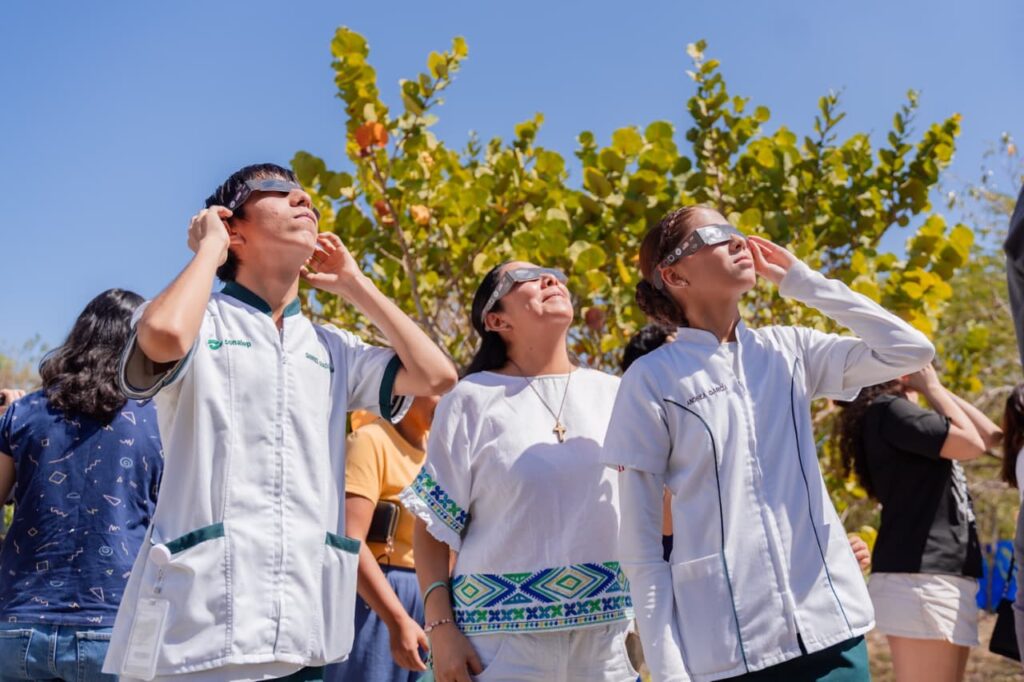 Renacimiento Maya convocan a participar en la Olimpiada Nacional de Astronomía y representar a Yucatán 