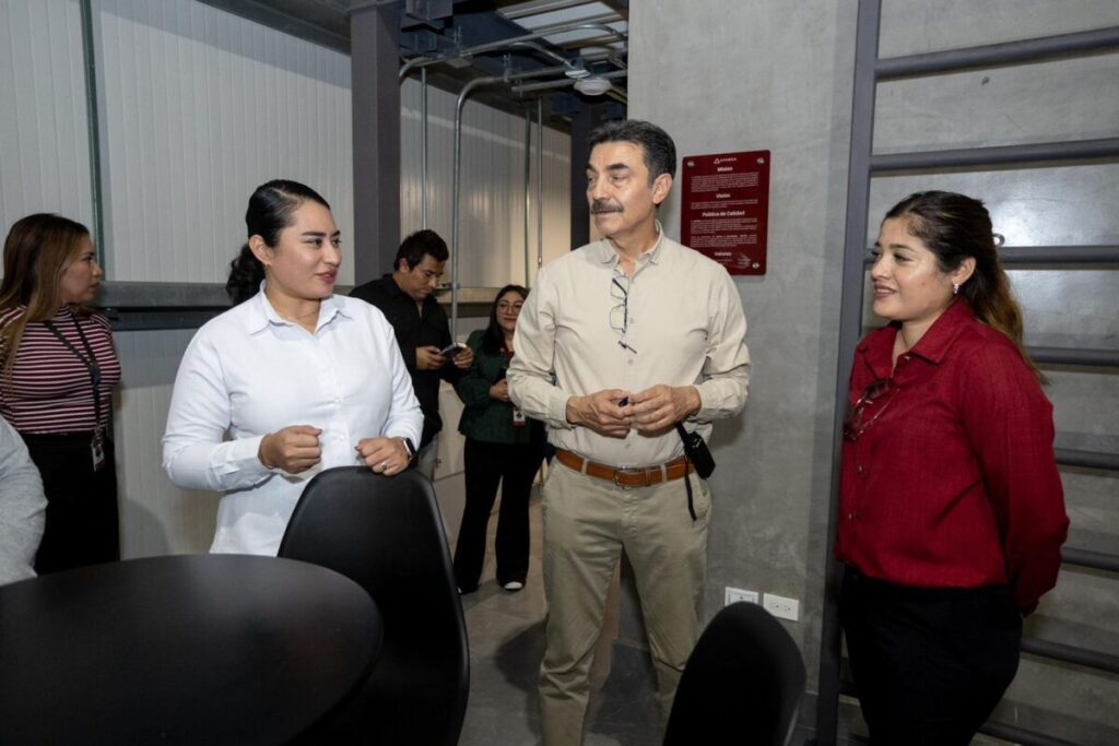 Industria: Fortalece el desarrollo económico de Umán con diálogo