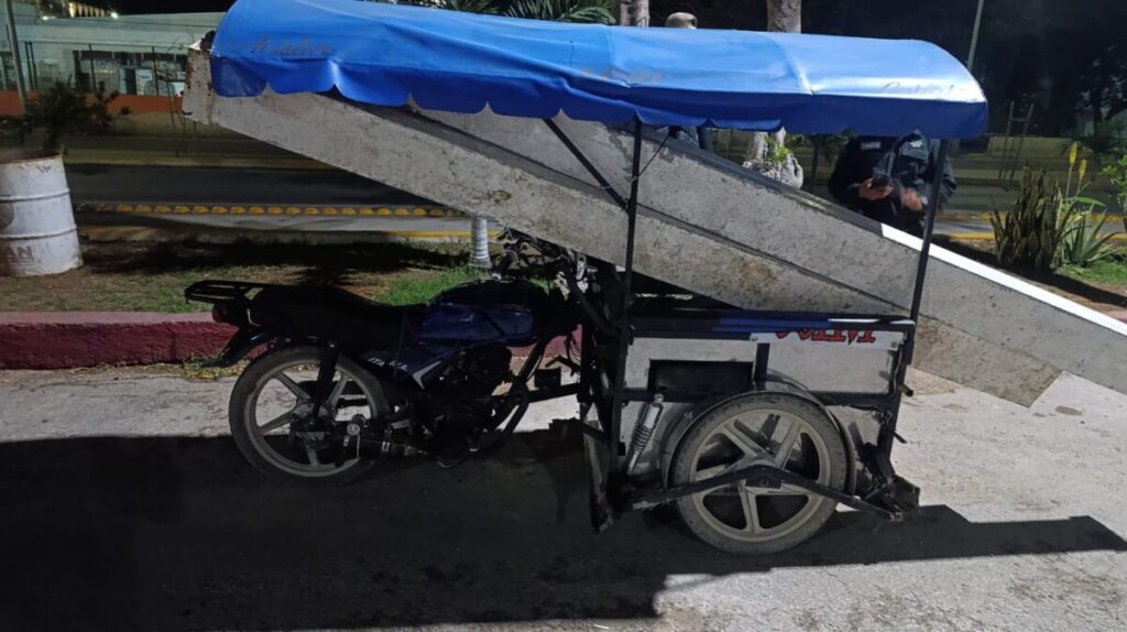 Policía de Umán evita robo y detiene a dos presuntos responsables
