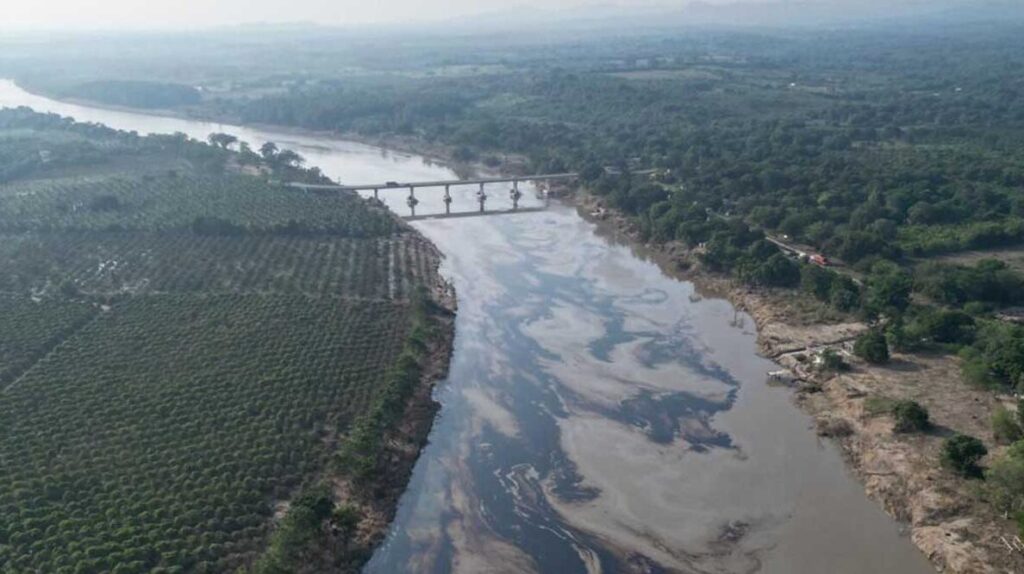 Daño ambiental en el Golfo de México: derrame de hidrocarburos revela múltiples fuentes y golpea a pescadores de Veracruz