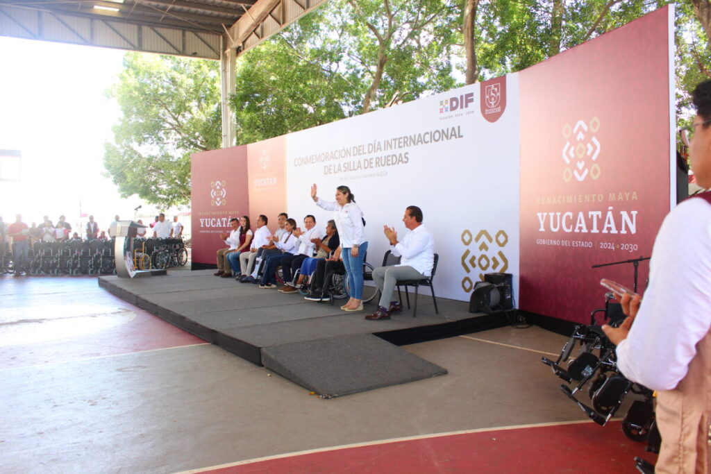 El Gobernador Joaquín Díaz Mena y DIF Yucatán entregan sillas de ruedas para ampliar oportunidades de movilidad e inclusión en Yucatán