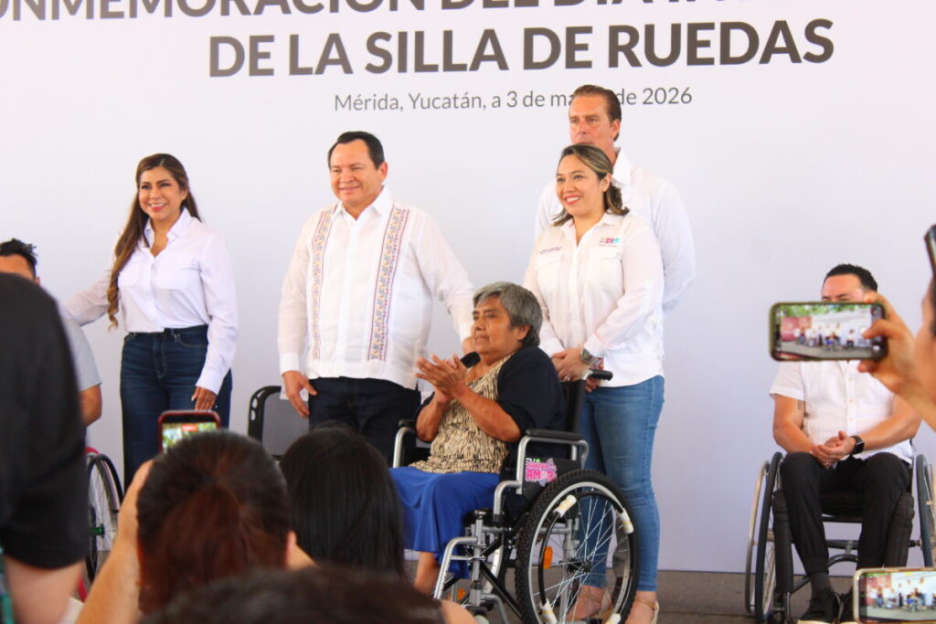 El Gobernador Joaquín Díaz Mena y DIF Yucatán entregan sillas de ruedas para ampliar oportunidades de movilidad e inclusión en Yucatán