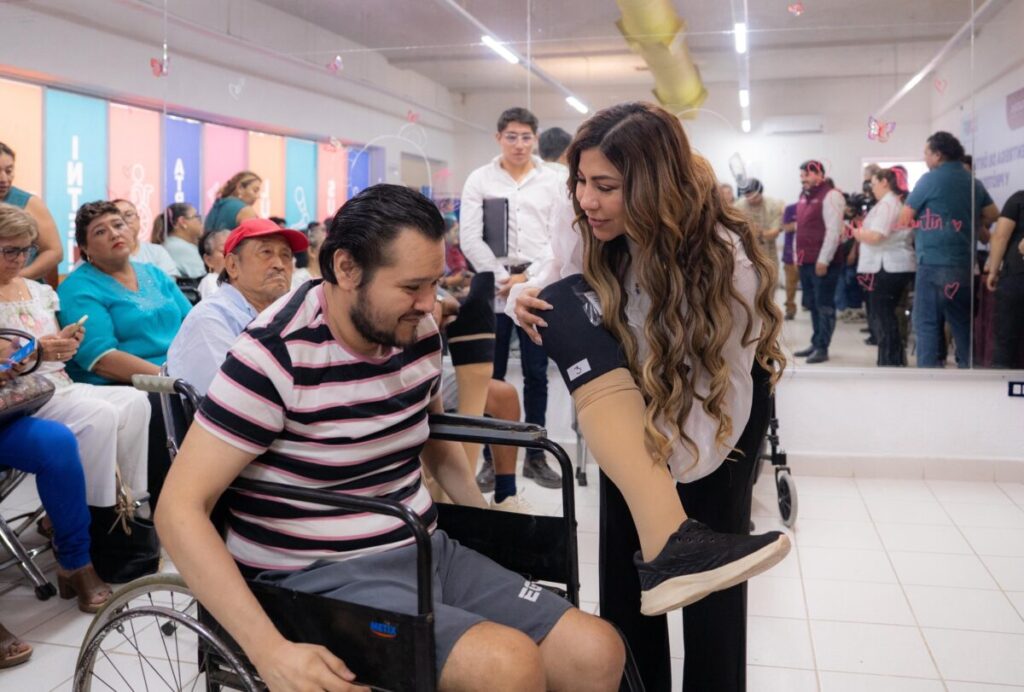 DIF Yucatán y Beneficencia Pública fortalecen alianza para impulsar la movilidad y la inclusión / Mtra. Wendy Mendez Naal