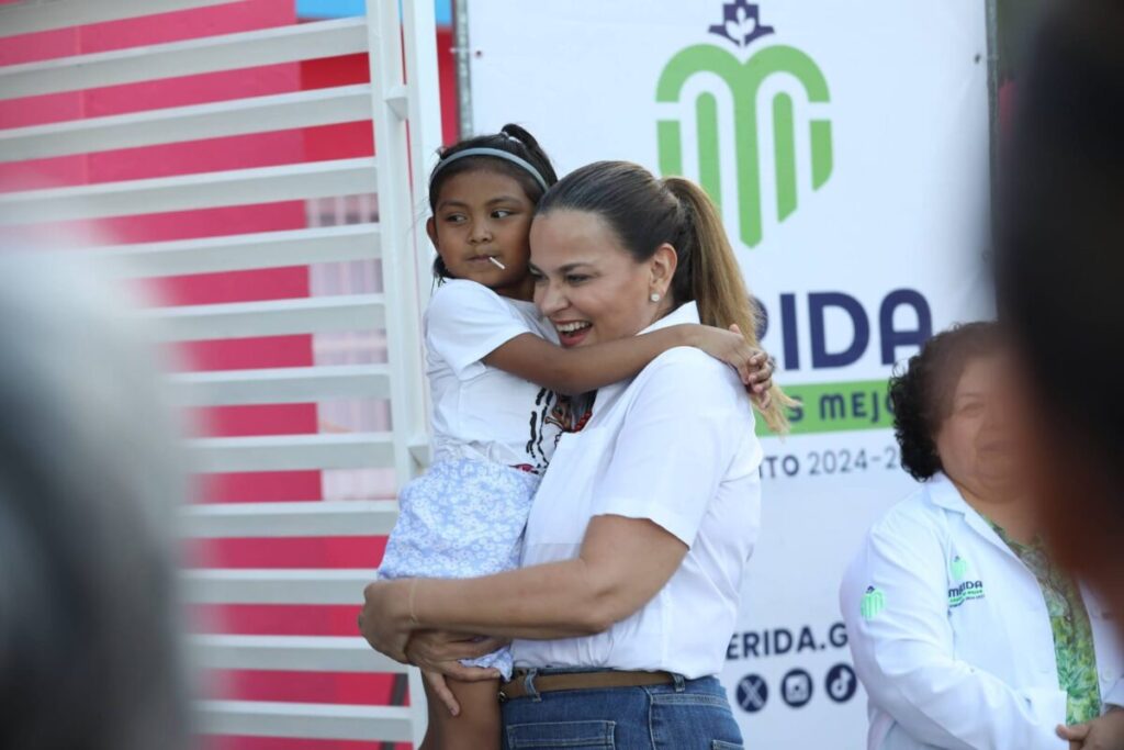 Cecilia Patrón Laviada acerca servicios de salud gratuitos para fortalecer la economía familiar