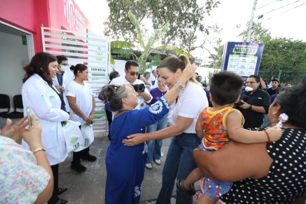Cecilia Patrón Laviada acerca servicios de salud gratuitos para fortalecer la economía familiar
