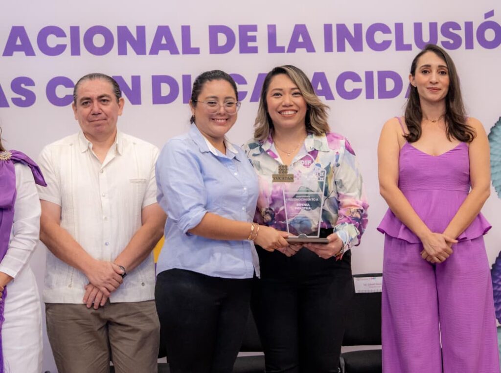 Renacimiento Maya y el DIF Yucatán impulsan empleo digno para personas con discapacidad en el Estado / Mtra. Wendy Yamile Méndez Naal 