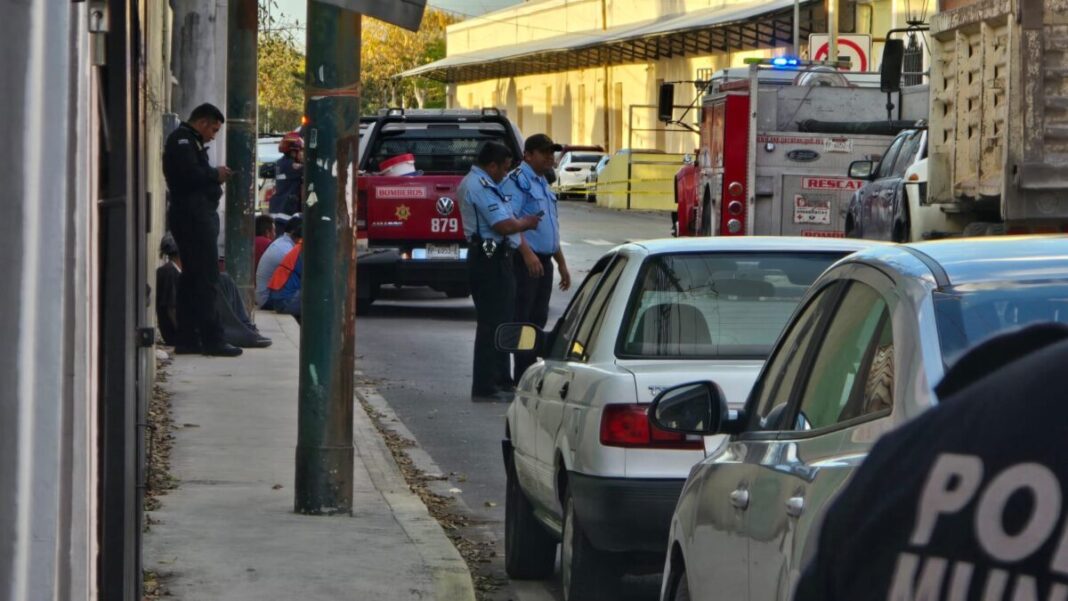 Tragedia en obra de demolición en el Centro de Mérida: un trabajador muere tras derrumbe