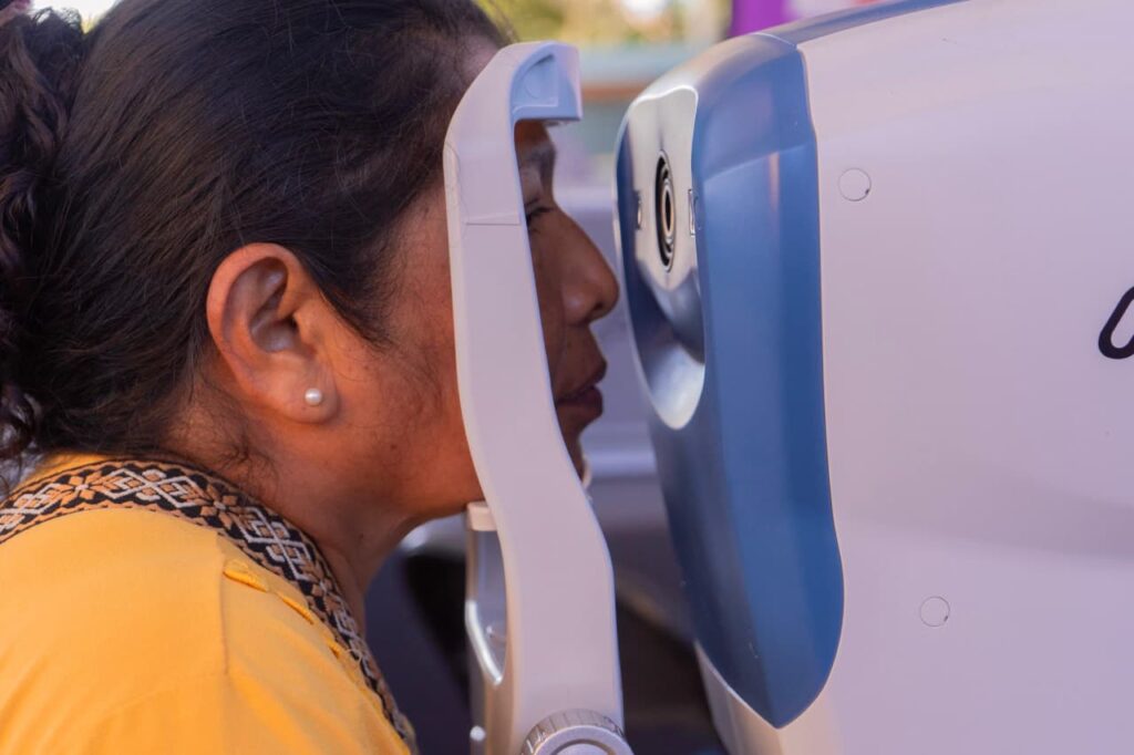 DIF Yucatán inicia jornadas de la entrega y apoyo en lentes para mejorar la calidad de vida de las familias yucatecas/ Mtra. Wendy Méndez Naal 