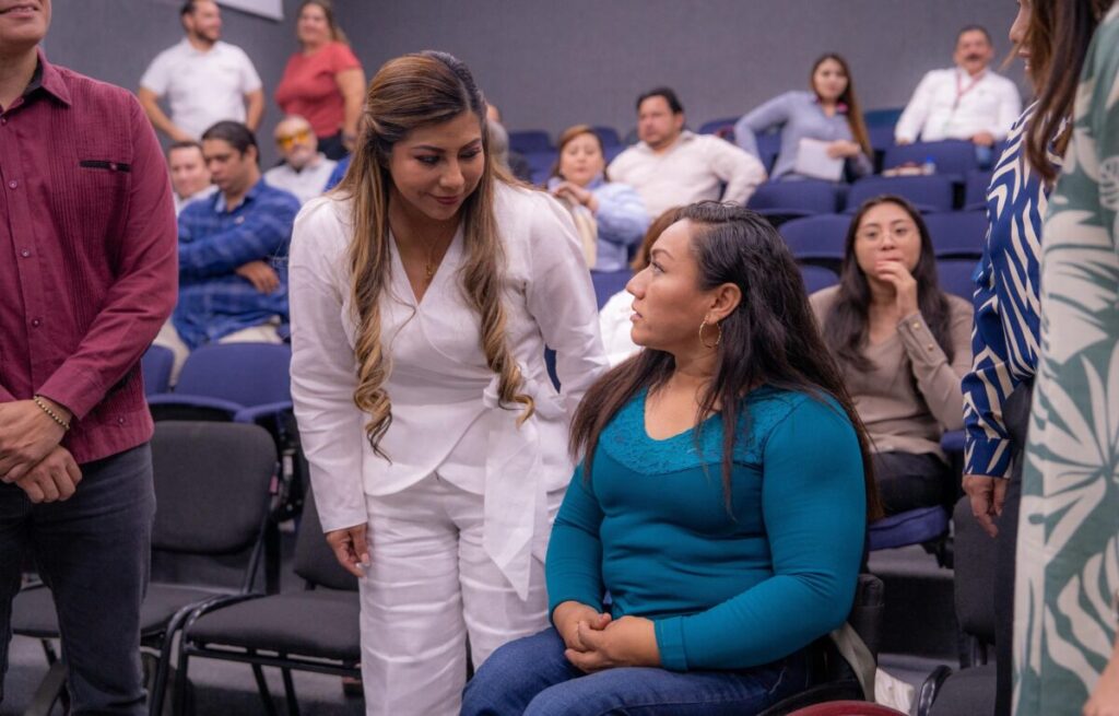 El evento, encabezado por la Mtra. Wendy Yamile Méndez Naal, Presidenta Honoraria del DIF Yucatán