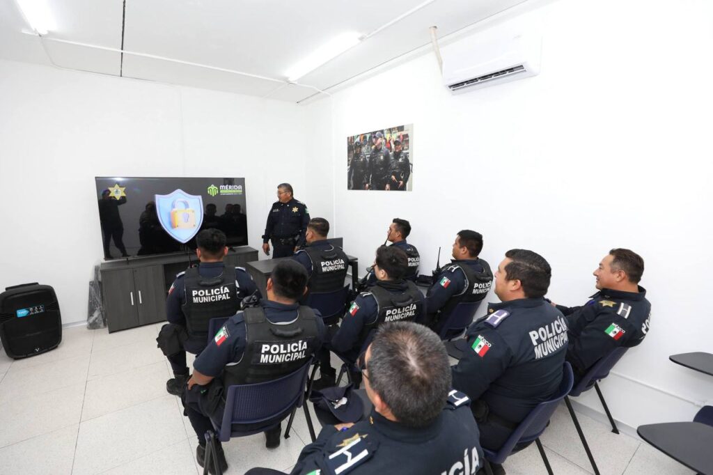 La alcaldesa Cecilia Patrón otorga más seguridad con entrega de la nueva base para la Policía Municipal en San Benito