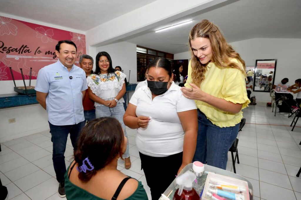 Inauguración Centro Aprende San José Tzal Mérida 2026 Cecilia Patrón