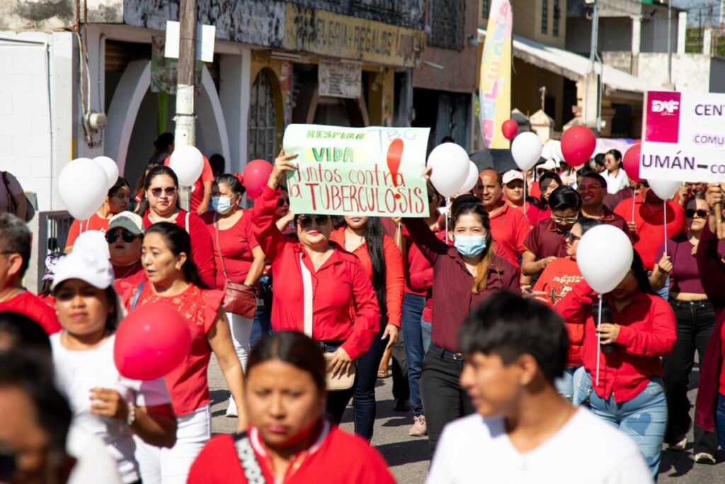 Umán fortalece la prevención con caminata por el "Día Mundial de la Lucha contra la Tuberculosis"