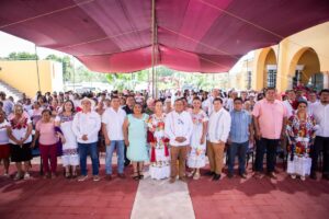 Celebran 12 años de preservar y fortalecer la cultura maya en Izamal