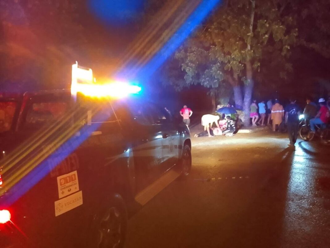 Motociclista sufre fuerte derrape en Umán; reportan lesiones de consideración