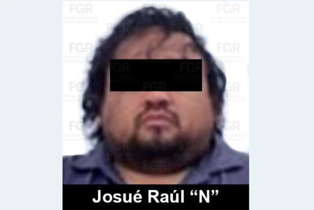 FGR detiene a pedófilo y desarticula red de abuso sexual infantil en Kanasín, Yucatán / José Raúl "N" 