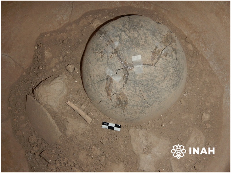 Revelan antiguos secretos mayas: hallan urnas funerarias con restos infantiles en Campeche/ INAH