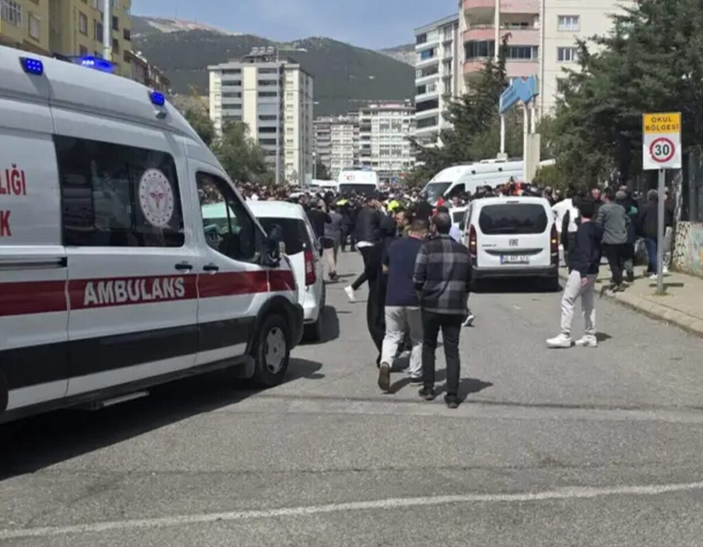 Tragedia en Turquía: Estudiante de 14 años desata tiroteo masivo en una escuela