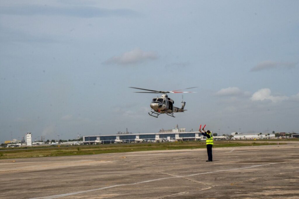 DIF Yucatán le cumple sueño de volar con el Ejército Mexicano a pequeño de 11 años de la Casa Otoch