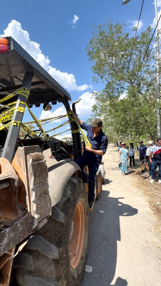 Vecinas y vecinos detienen tala ilegal de árboles en Cholul en colaboración con el Ayuntamiento de Mérida