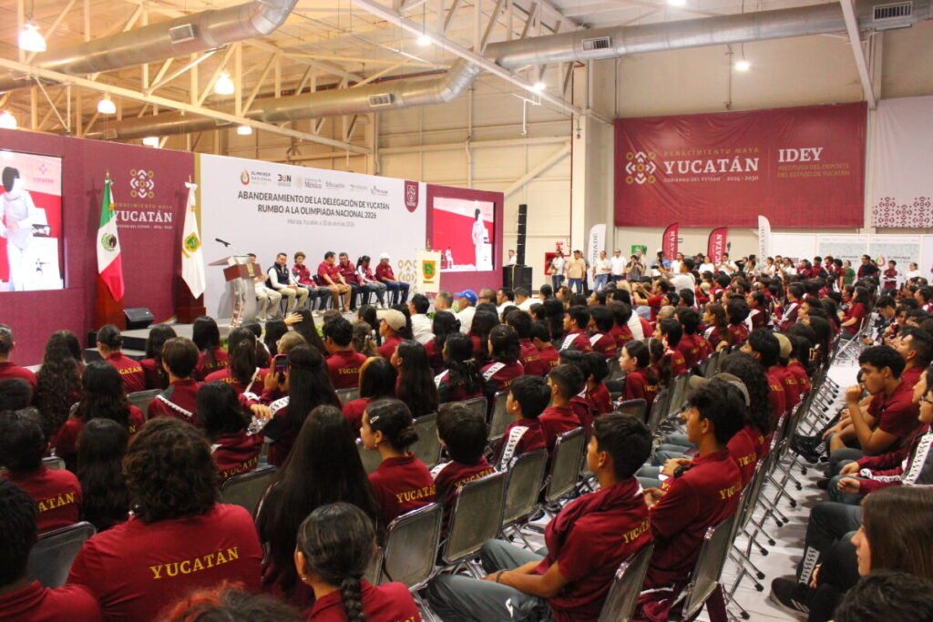 Abanderan a delegación yucateca rumbo a la Olimpiada Nacional Conade 2026 / Joaquín Díaz Mena