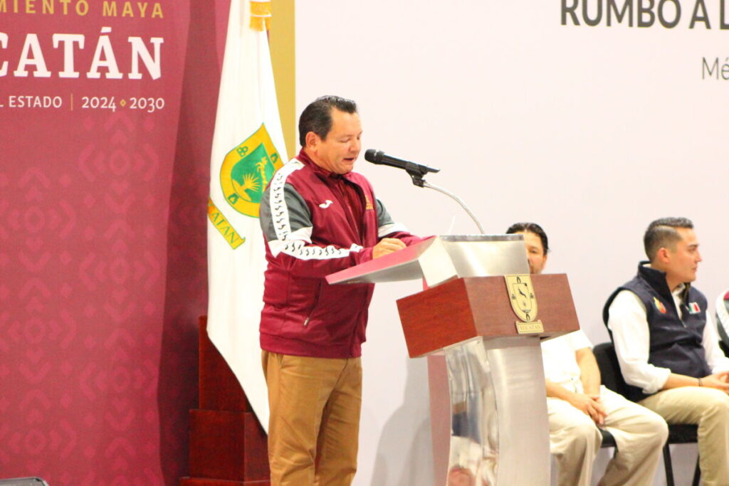 Abanderan a delegación yucateca rumbo a la Olimpiada Nacional Conade 2026 / Joaquín Díaz Mena