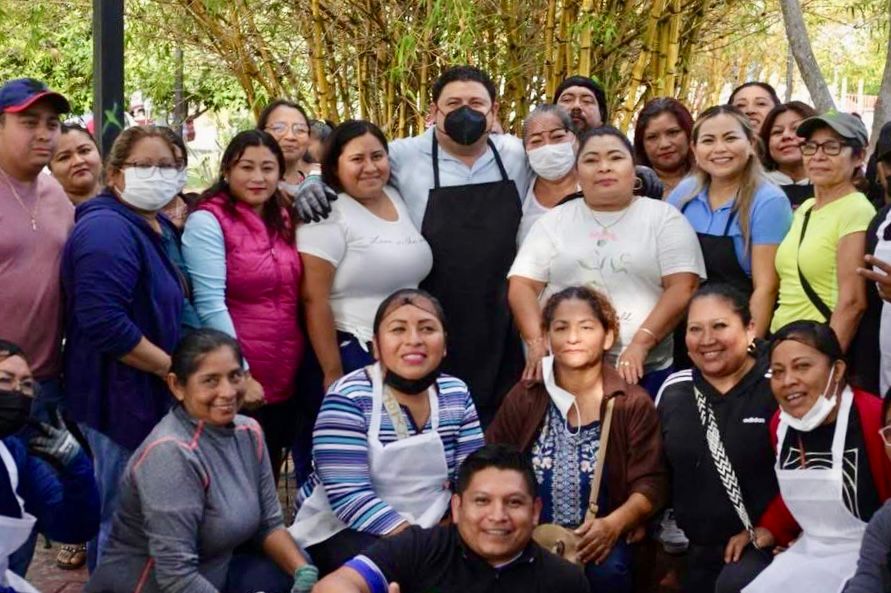 Ayuntamiento de Kanasín apoyo a la sociedad con la entrega de seis mil kilos de pescado de manera gratuita / Edwin Bojórquez Ramírez / Raquel Balam Rocha