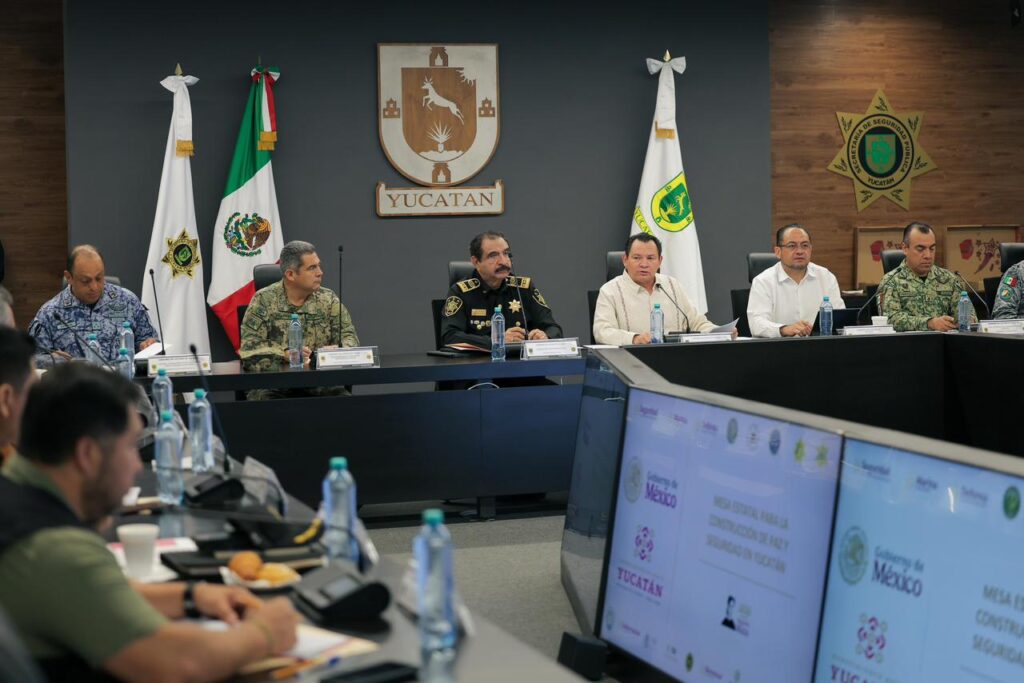 Gobierno de Yucatán y SSP fortalecen la seguridad con prevención social y recuperación de espacios públicos / Huacho Díaz Mena