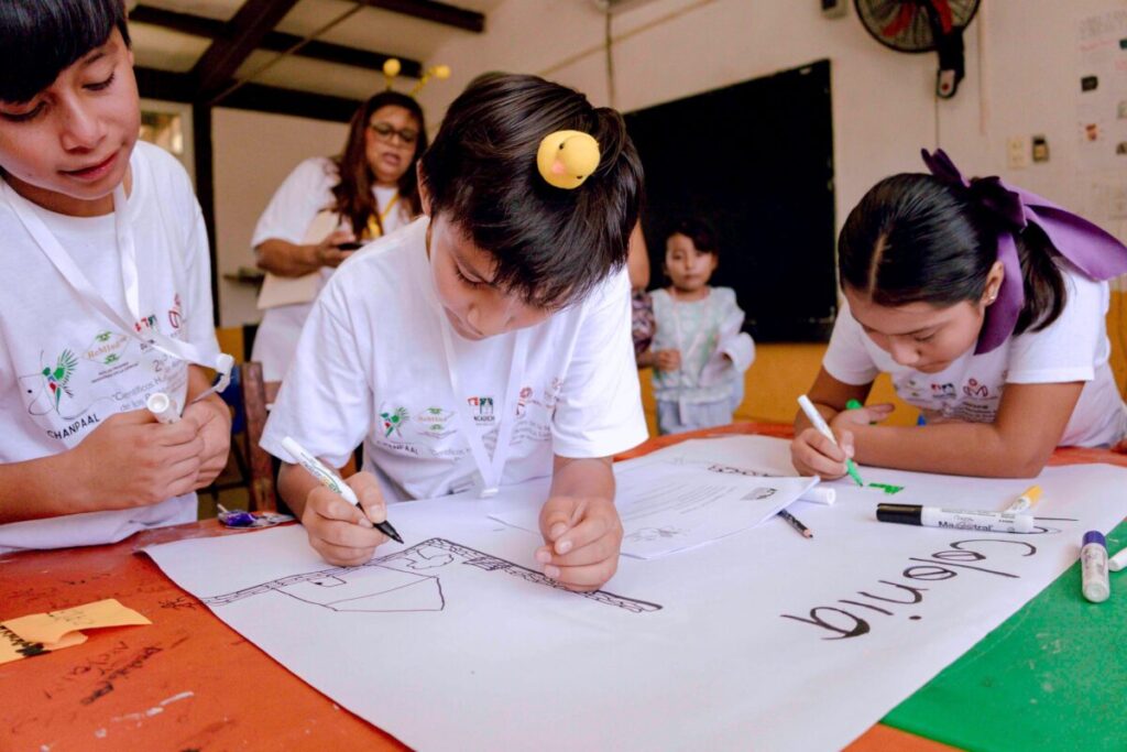 Gobierno de Yucatán y Secihti invitan a niñas y niños a desarrollar su creatividad científica