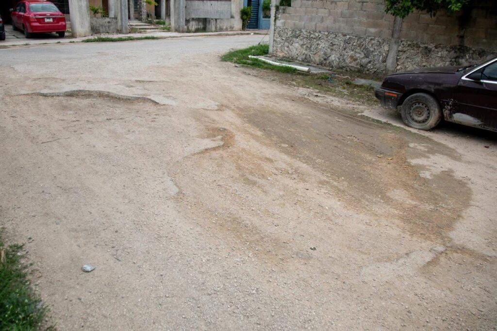 Uno de los errores más comunes en la obra pública del pasado era pavimentar sin considerar el drenaje.