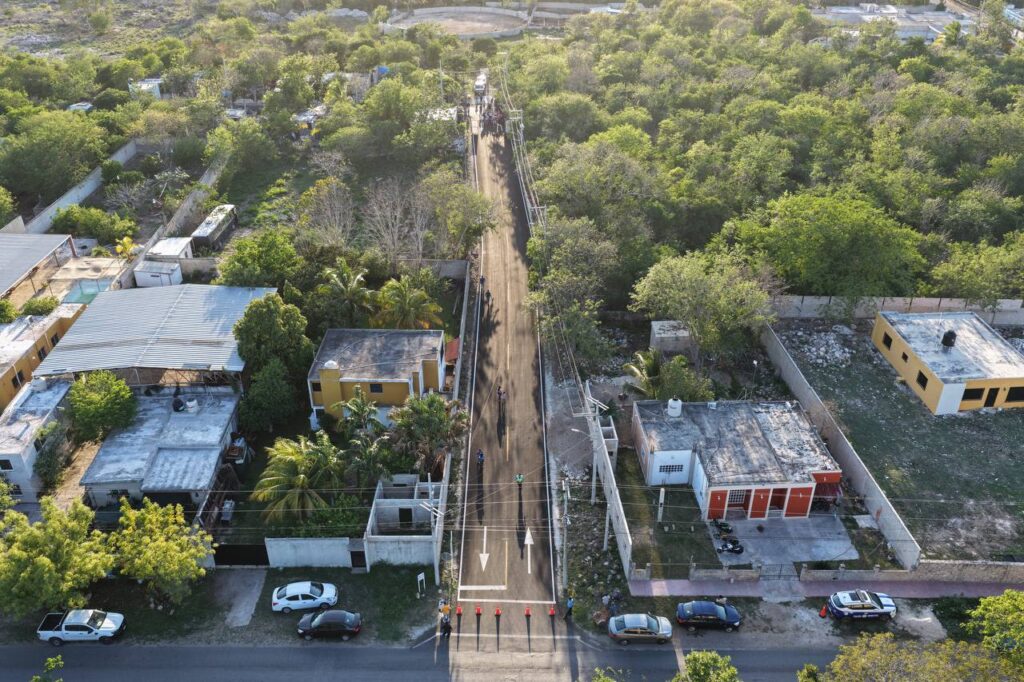 La alcaldesa Cecilia Patrón Laviada realiza mejoras en comisarías como Santa Cruz Palomeque de Mérida