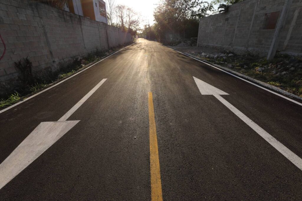 La alcaldesa Cecilia Patrón Laviada realiza mejoras en comisarías como Santa Cruz Palomeque de Mérida