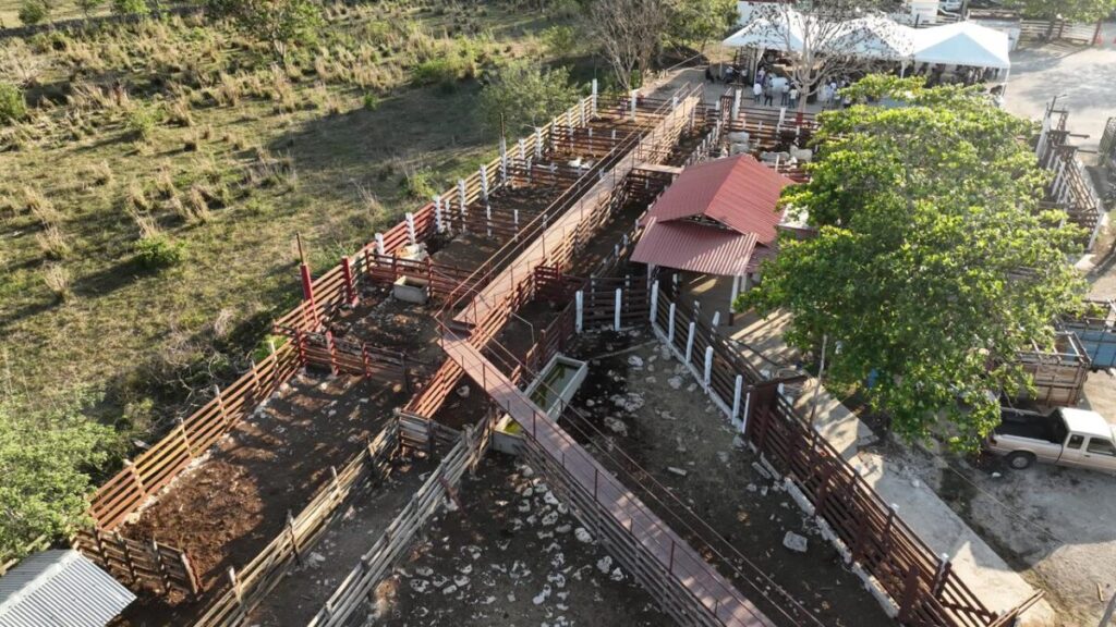 Renacimiento Maya impulsa el campo y entrega espacios públicos en Panabá, Yucatán / Joaquín Díaz Mena