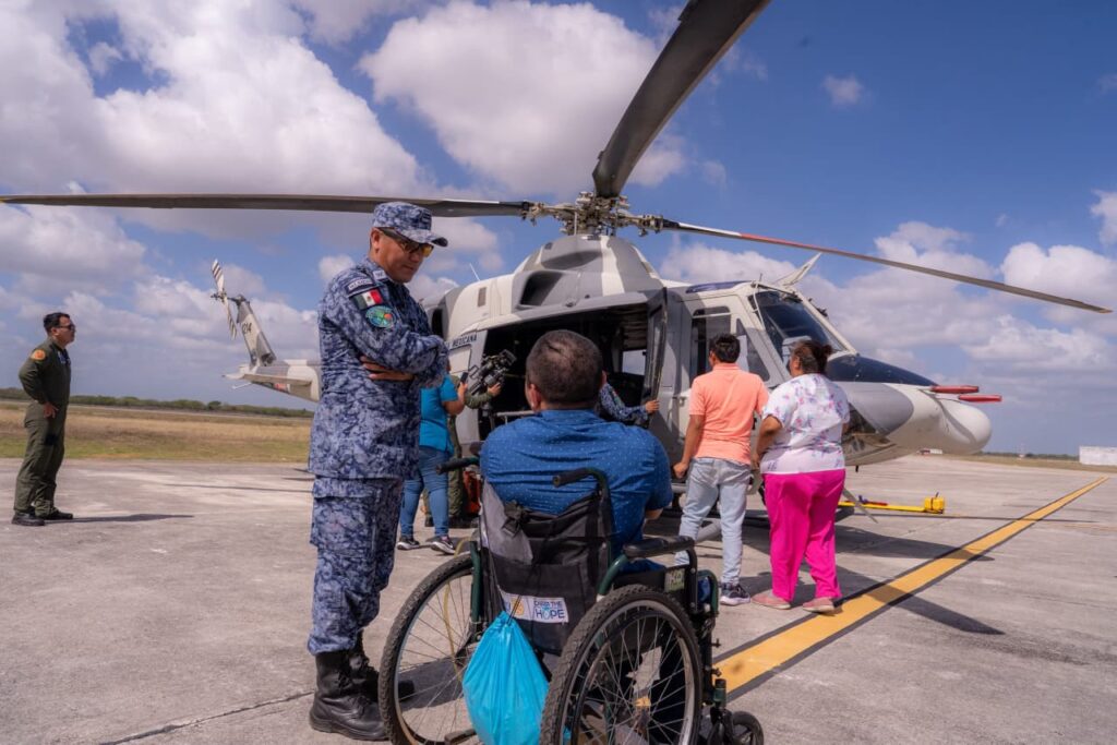 DIF Yucatán impulsa proyectos de vida para adolescentes de Casa Otoch con visita a la 17ª Zona Aérea Militar / Mtra. Wendy Méndez Naal