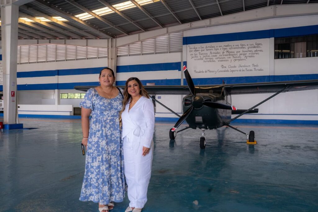 DIF Yucatán impulsa proyectos de vida para adolescentes de Casa Otoch con visita a la 17ª Zona Aérea Militar / Mtra. Wendy Méndez Naal