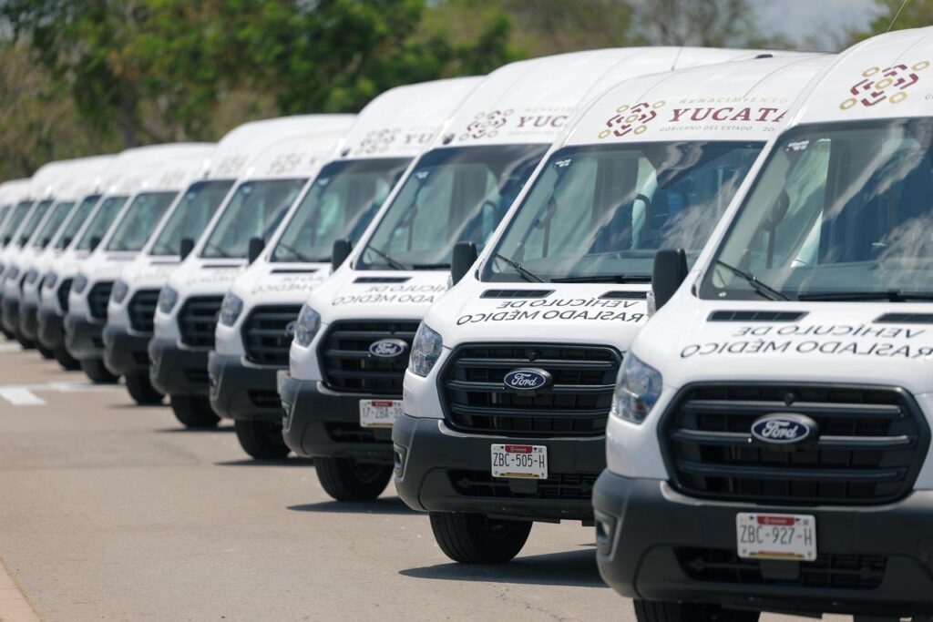 Gobierno de Yucatán fortalece el acceso a la salud con 150 nuevas unidades de traslado / Joaquín Díaz Mena