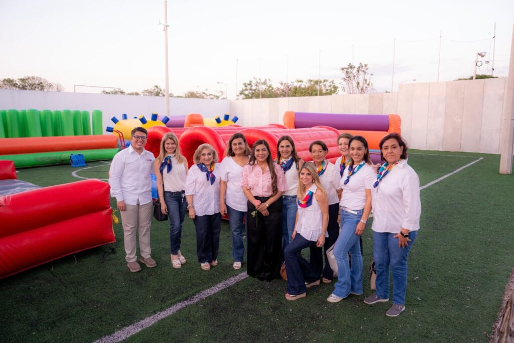 🎉 DIF Yucatán celebra el Día de la Niñez con niñas, niños y adolescentes de Casa Otoch y Otoch K’iin / Mtra Wendy Méndez Naal